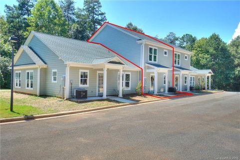108 Par Place 3 sold home in Norman Townhomes, Mooresville, NC