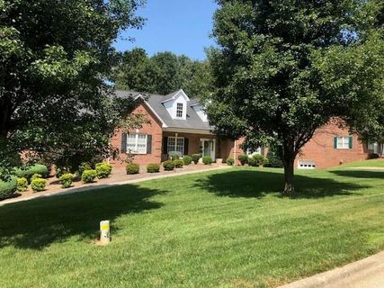 1011 Barrington Drive sold home in Barrington, Lenoir, NC