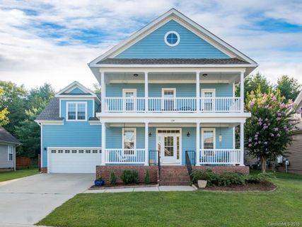 174 Carolina Bluebird Loop