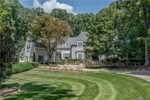 513 Kingsdown Court