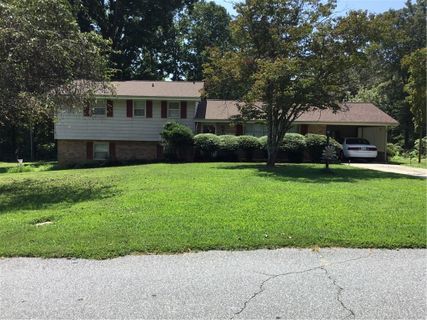 165 Whispering Pines Drive sold home in Whispering Pines, Hudson, NC