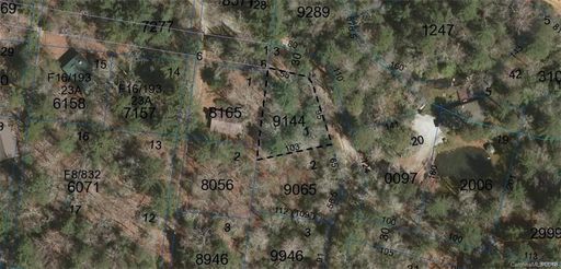 L001 Arrowhead Lane sold home in Bear Wallow Hollow, Sapphire, NC
