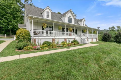 51 Chelsea Nix Lane sold home in Jerred Estates, Hendersonville, NC