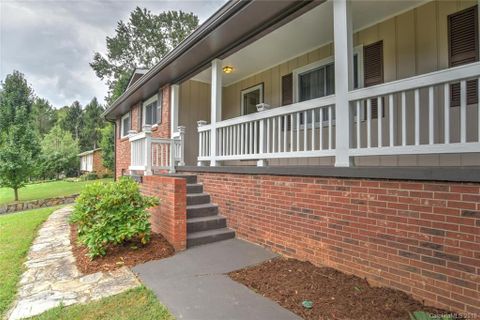 7 Oakbrook Road