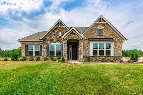 401 Hollyhock Drive 5