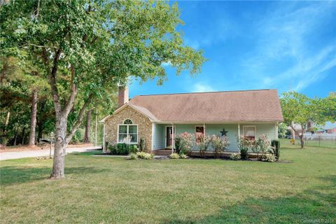 711 Goose Creek Drive