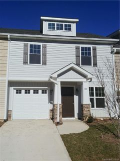 102 Monmouth Way