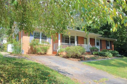 7 Crestview Court