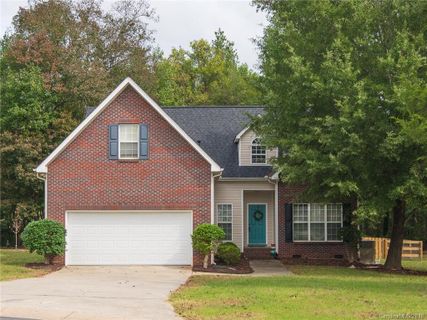 4432 Derbyshire Lane