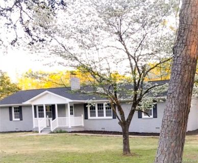 277 Westerwood Drive 2A