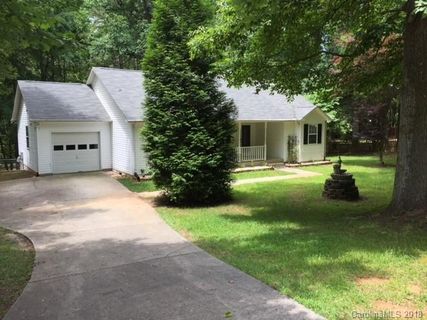 109 Pepper Circle