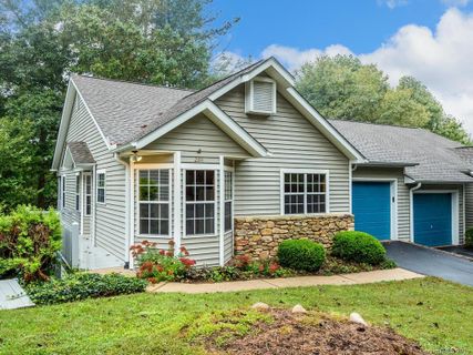 284 Laurel Park Place