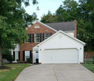 3001 Edmonton Place sold home in Hubbard Woods, Charlotte, NC