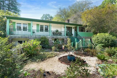 1099 4th Avenue Drive