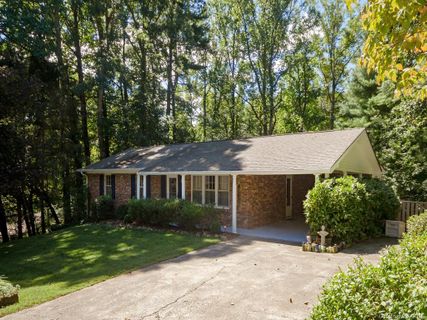 921 Indian Hill Road