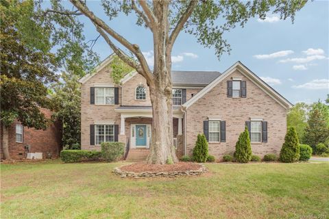 11502 Mcginns Trace Court