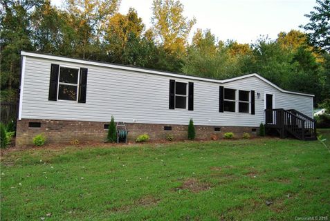 196 Courtney Place Lane sold home in Courtney Place, Pageland, SC