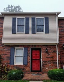 2705 N Center Street 79 sold home in Westminster Park, Hickory, NC
