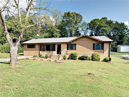 1327 N Hills Drive