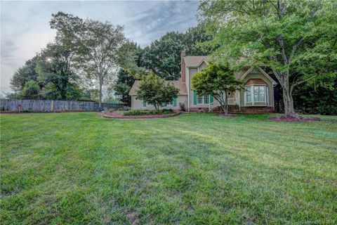 830 Raleigh Court