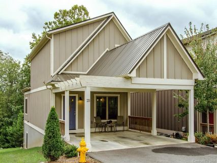 25 Gratitude Drive sold home in West End Village, Asheville, NC