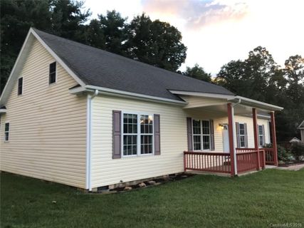 106 Pickers Court