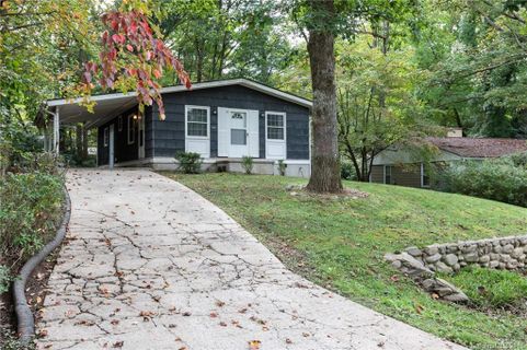 103 S Park Lane sold home in Lakewood Park, Black Mountain, NC