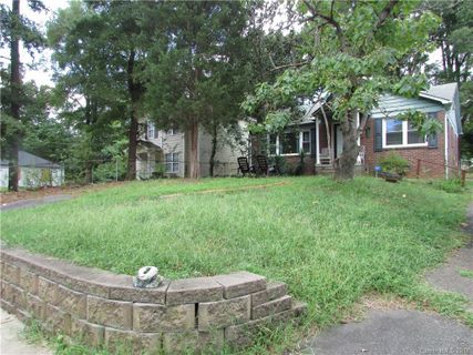 2205 Remount Road sold home in Dowd Heights, Charlotte, NC