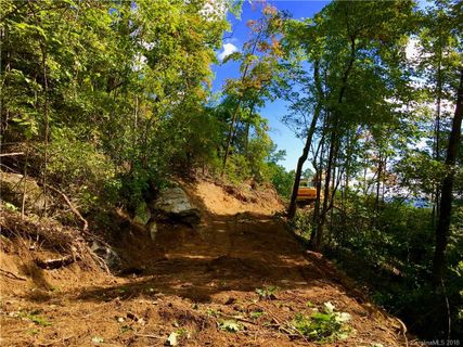 Woodlands 13 Curtain Bluff None w13