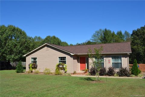 617 Winding Way Drive