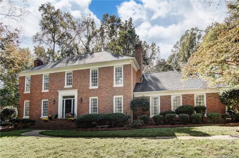 2213 Cross Creek Drive sold home in Hearthstone, Gastonia, NC