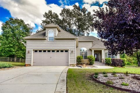 153 Dublin Court