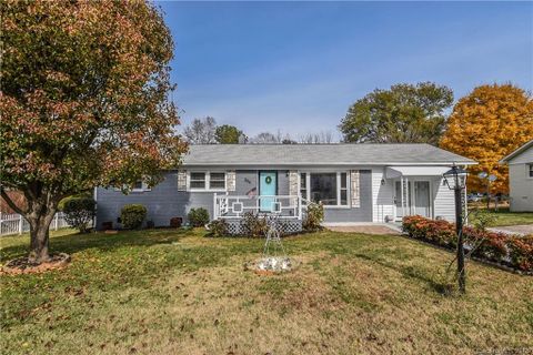 304 W Buckoak Street