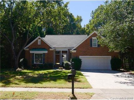 Previously sold for $276,100