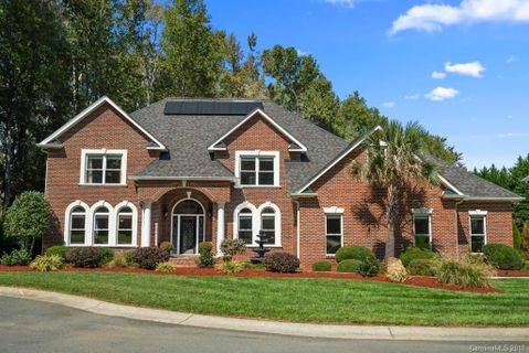 2008 Ashworth Drive