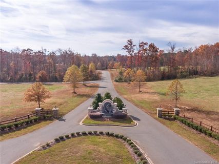 6211 Victory Pass sold home in McNeely Farms, Waxhaw, NC
