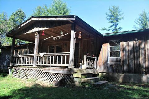 46 Meadow Fork School Road sold home in Meadow Fork Ranch, Hot Springs, NC