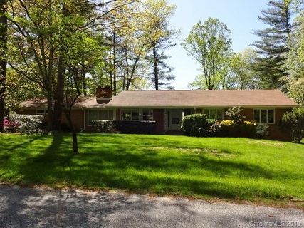 330 Wood Dale Drive sold home in Wood Dale, Hendersonville, NC