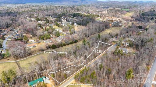 1032 Williamsburg Drive