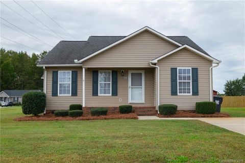 174 3rd Avenue sold home in Alexander Place, China Grove, NC