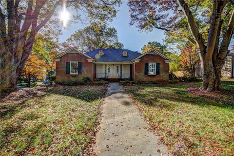 196 Ingleside Drive