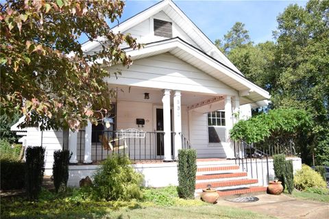 532 6th Avenue sold home in Green Park, Hickory, NC