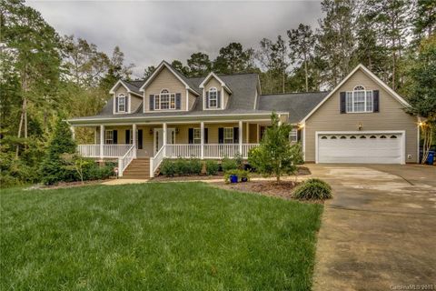 4017 Cherrybrook Drive sold home in Forestbrook, Mint Hill, NC