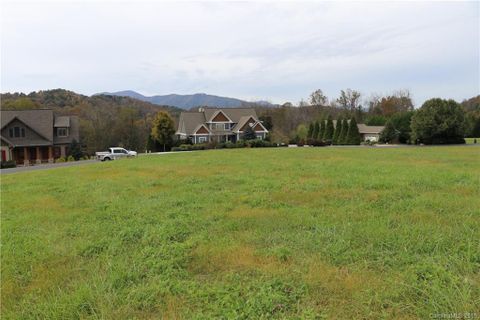 00 Stepping Stone Lane sold home in Mountain Creek Estates, Waynesville, NC