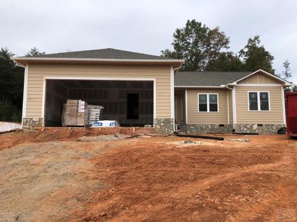 2369 Saratoga Run