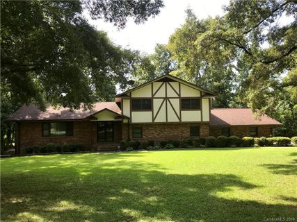 3247 Wilson Drive 1