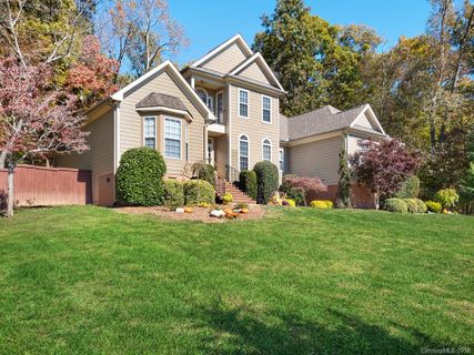 11 Bainbridge Court sold home in Long Shoals, Arden, NC