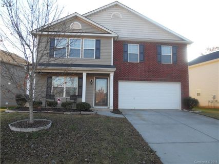 8827 Earthenware Drive sold home in Potters Trace, Charlotte, NC