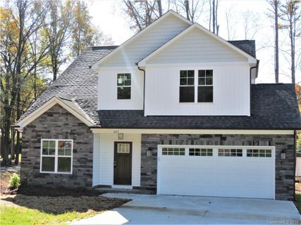 1207 Robinhood Lane 57