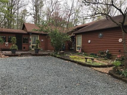 2914 Brooks Mill Lane